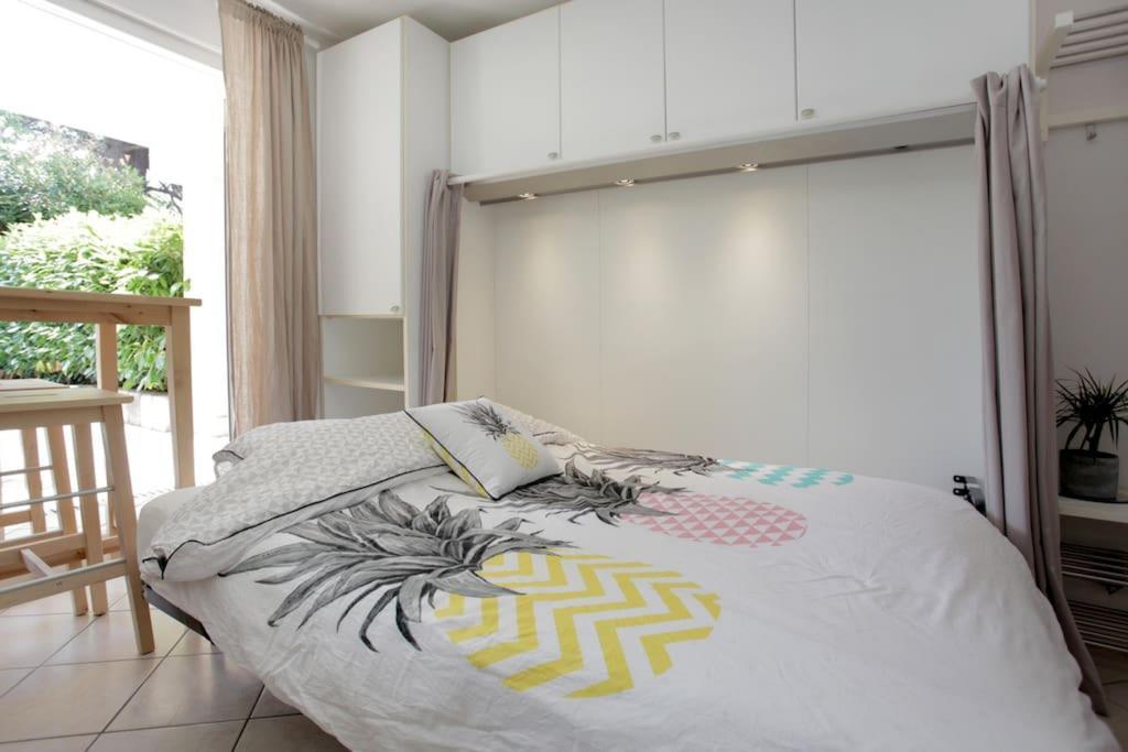 Beautiful Studio Close To Beach Private Parking Villeneuve-Loubet Eksteriør billede